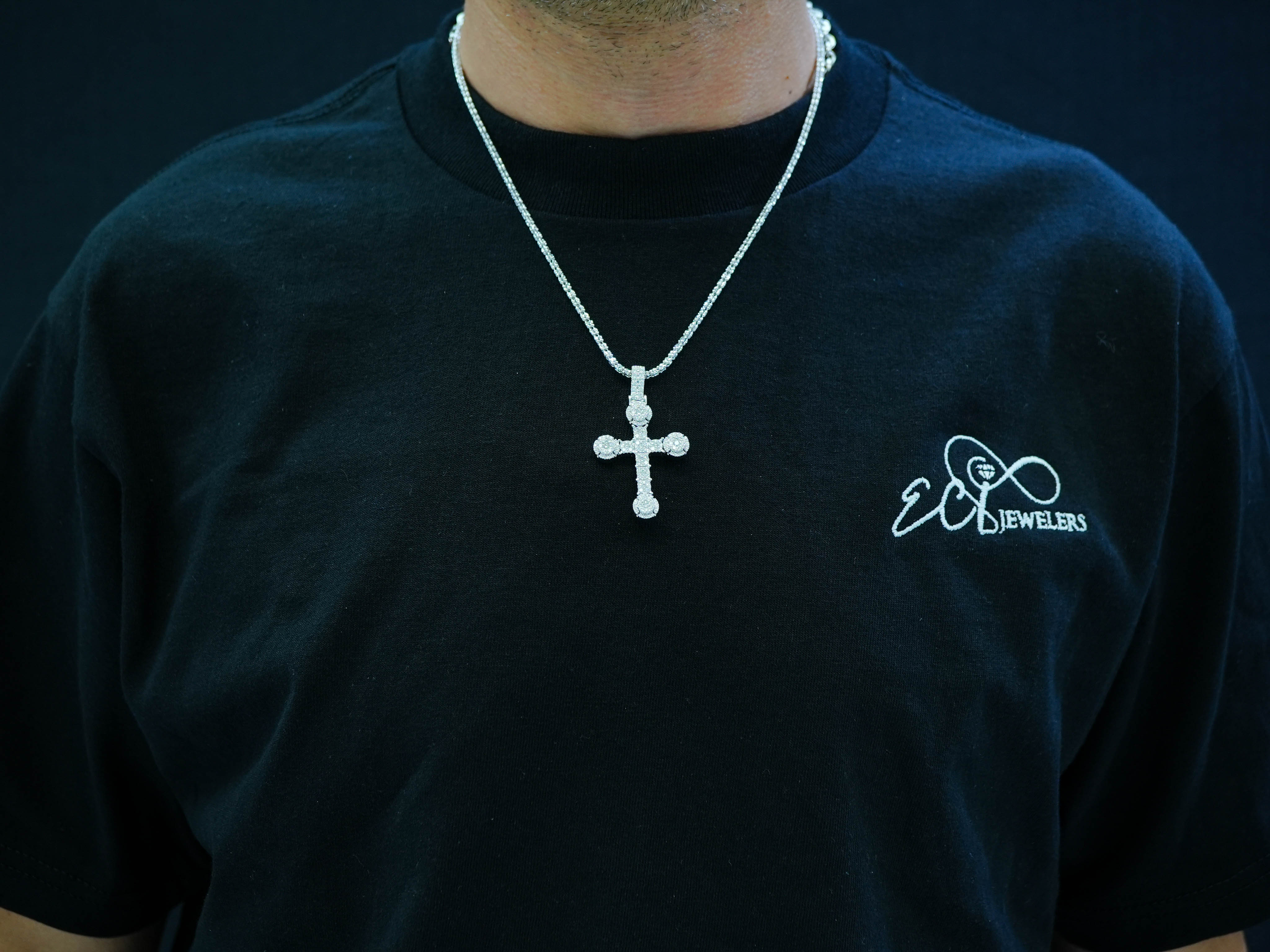14K White Gold Men's Diamond Cross Pendant 1.67 CT - Image 2