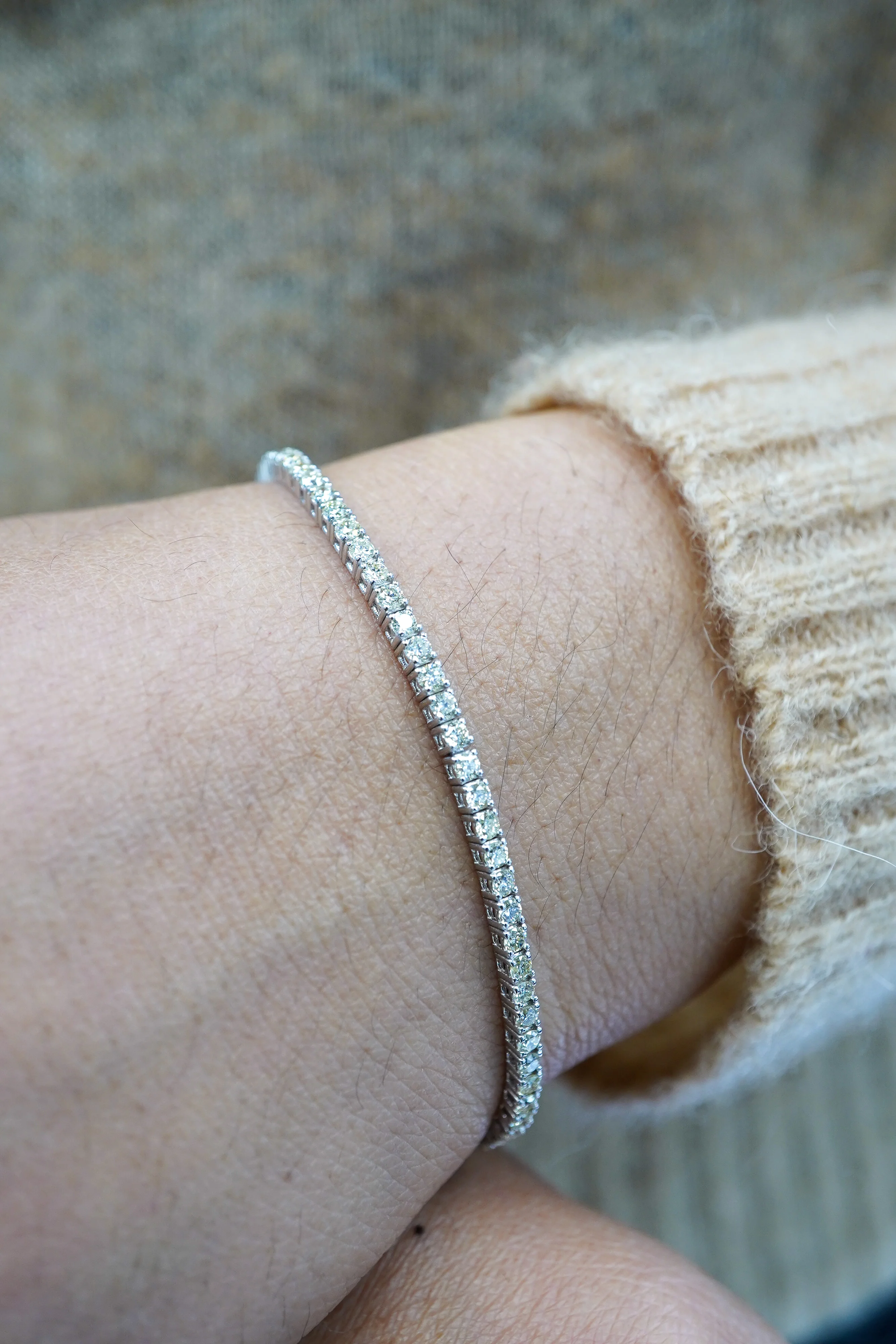 14K White Gold Tennis Bracelet 2.47 CT - Image 4