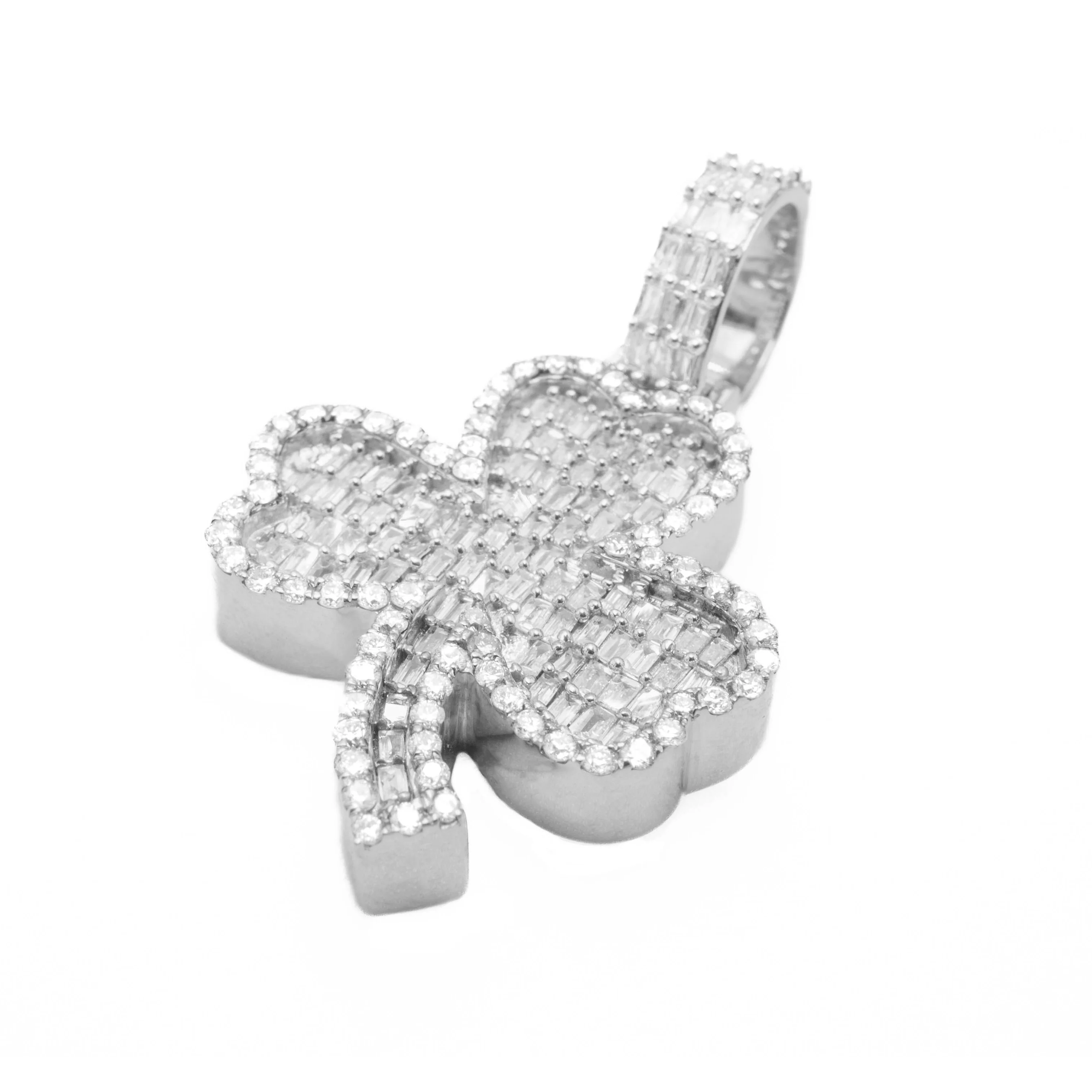 14K Yellow Gold Shamrock Pendant 1.34ctw - Image 5