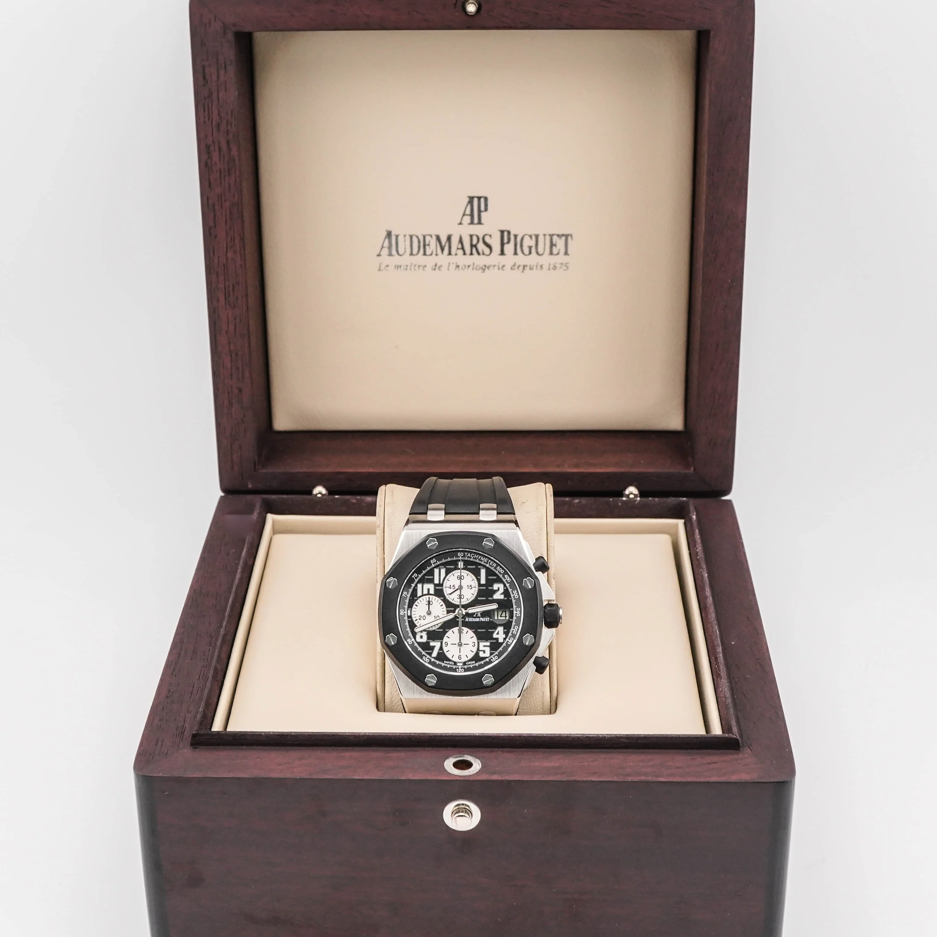 Audemars Piguet Royal Oak Offshore Chronograph Black Dial Stainless Steel Rubber Strap 2015 - Image 2