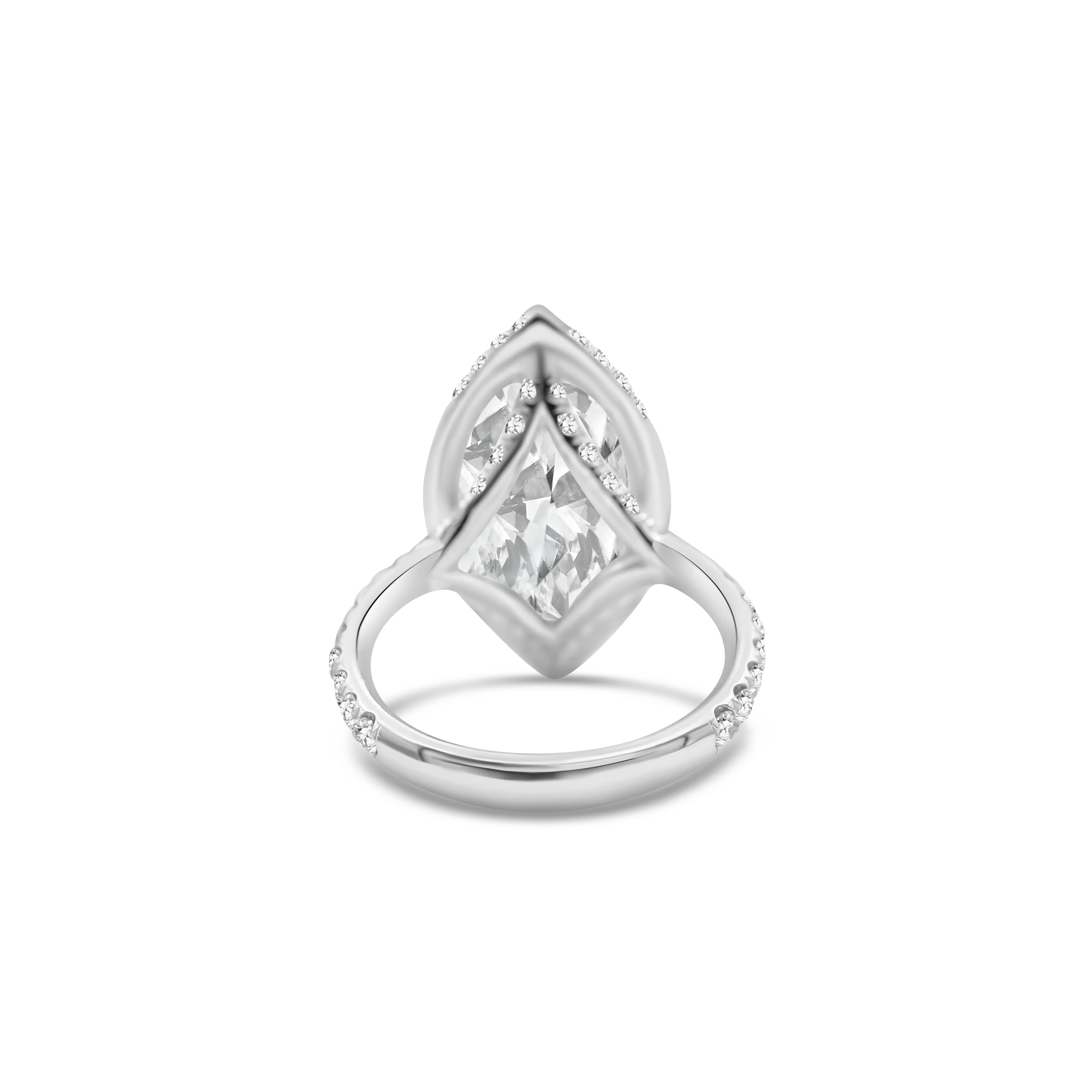 Platinum Marquise-Cut Diamond Engagement Ring 8.28 CT - Image 4