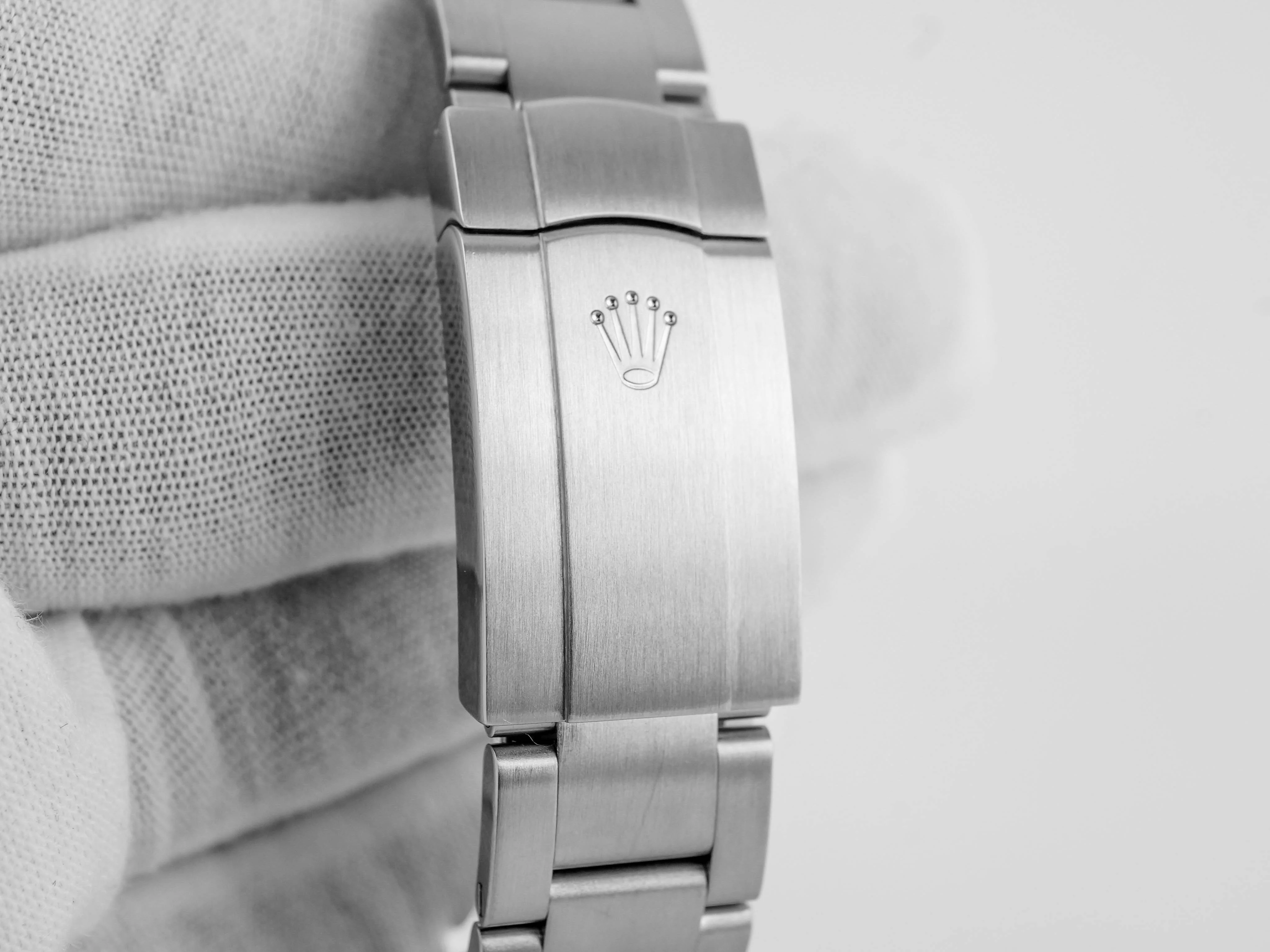 Rolex 114300 Oyster Perpetual 39 mm Smooth Bezel Black Dial Oyster Bracelet Box and Papers 2018 - Image 5