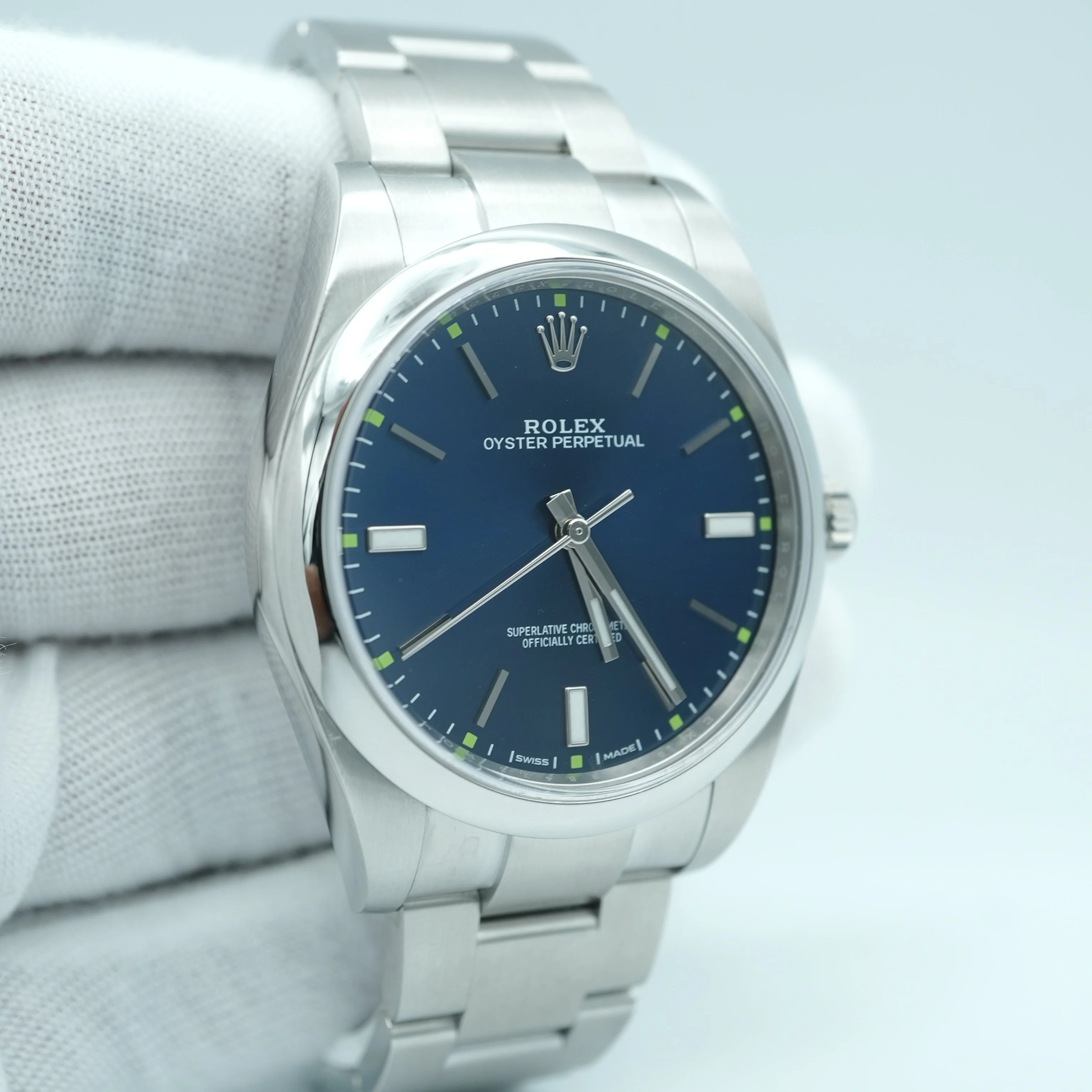 Rolex 114300 Oyster Perpetual 39 mm Smooth Bezel Blue Dial Oyster Bracelet Complete Set 2015 - Image 5