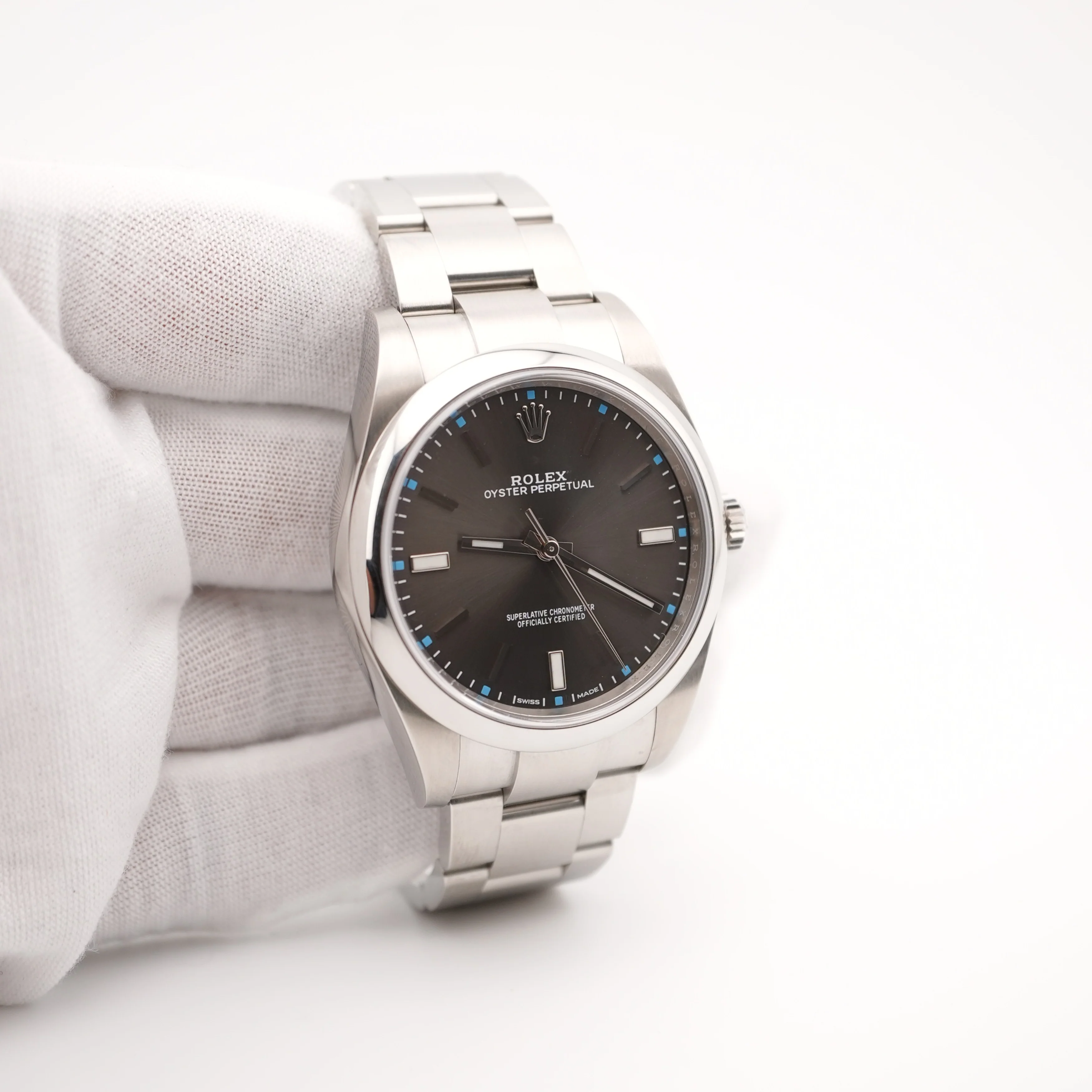 Rolex 114300 Oyster Perpetual 39 mm Smooth Bezel Dark Rhodium Grey Dial Box and Papers 2018 - Image 3