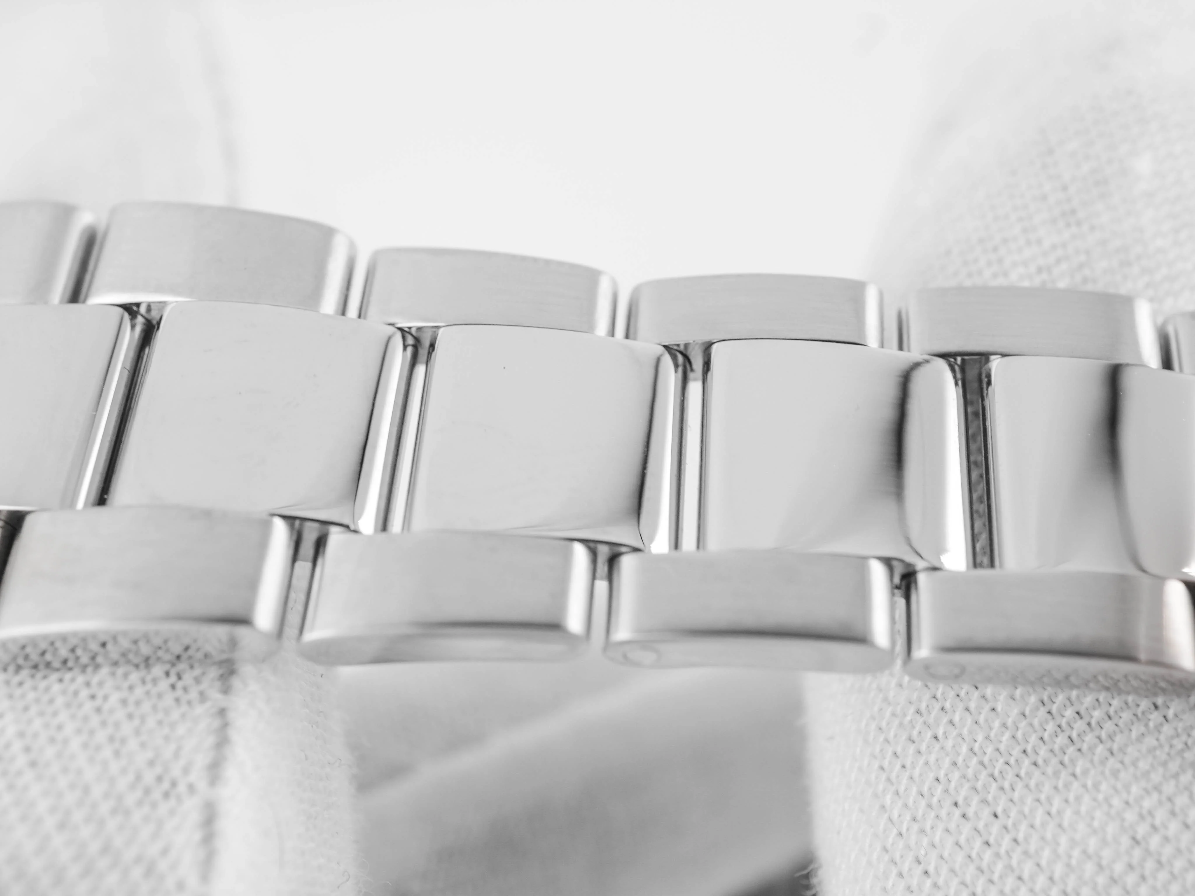 Rolex 116334 Datejust II 41 mm Fluted Bezel Silver Stick Dial Oyster Bracelet Box and Papers 2013 - Image 6
