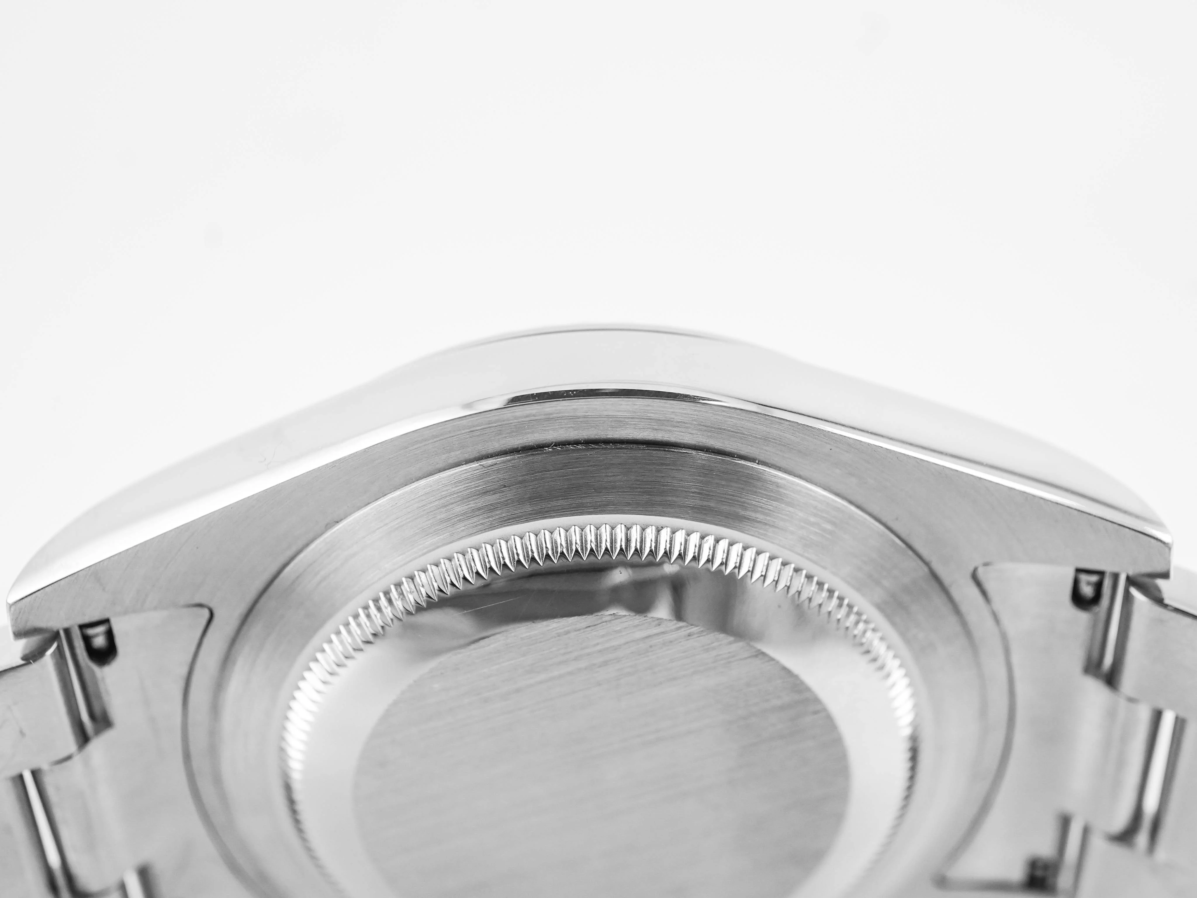 Rolex 116334 Datejust II 41 mm Fluted Bezel Silver Stick Dial Oyster Bracelet Box and Papers 2013 - Image 9