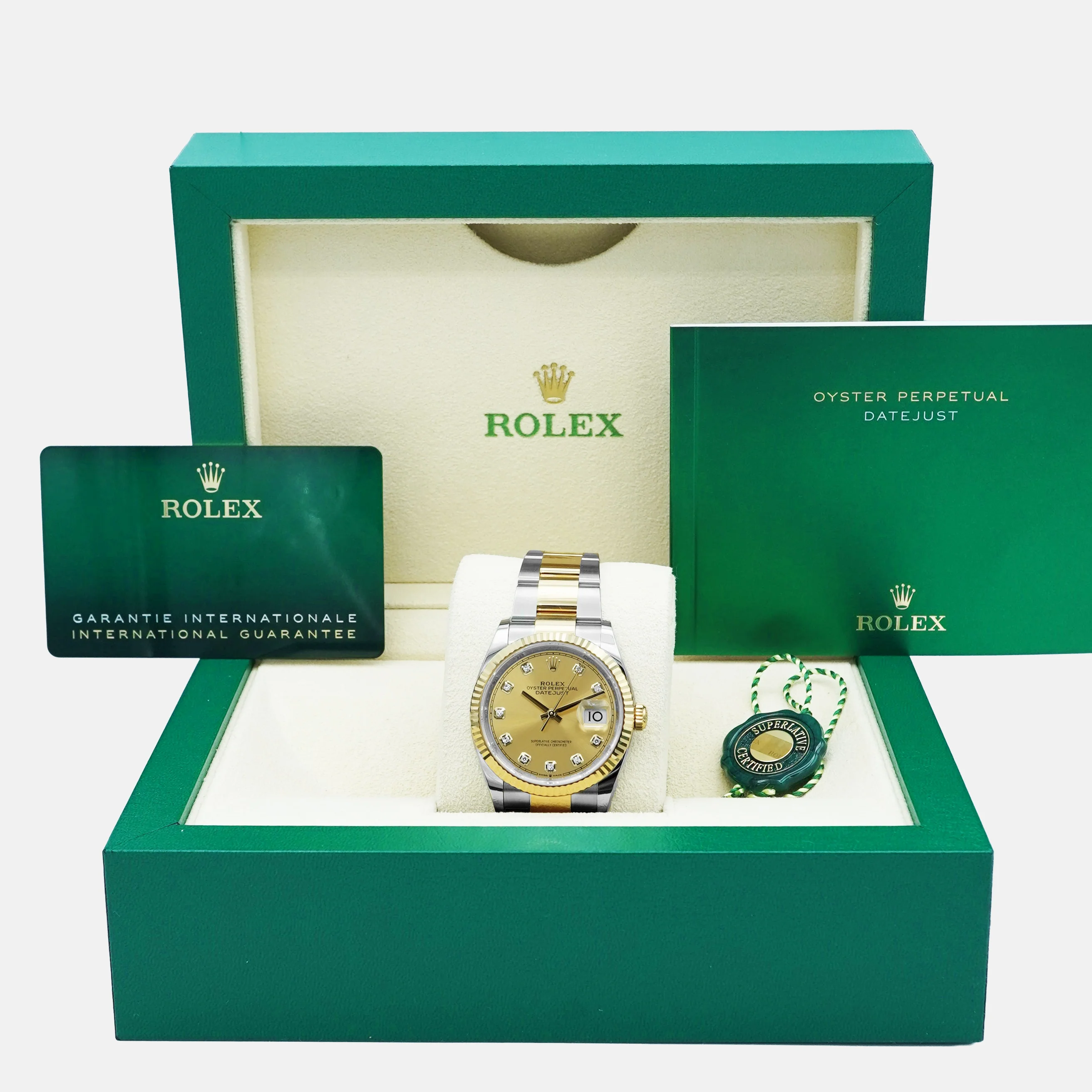 Rolex 126233 Datejust 36 mm Fluted Bezel Champagne Diamond Dial Oyster Bracelet Box and Papers 2023 - Image 2