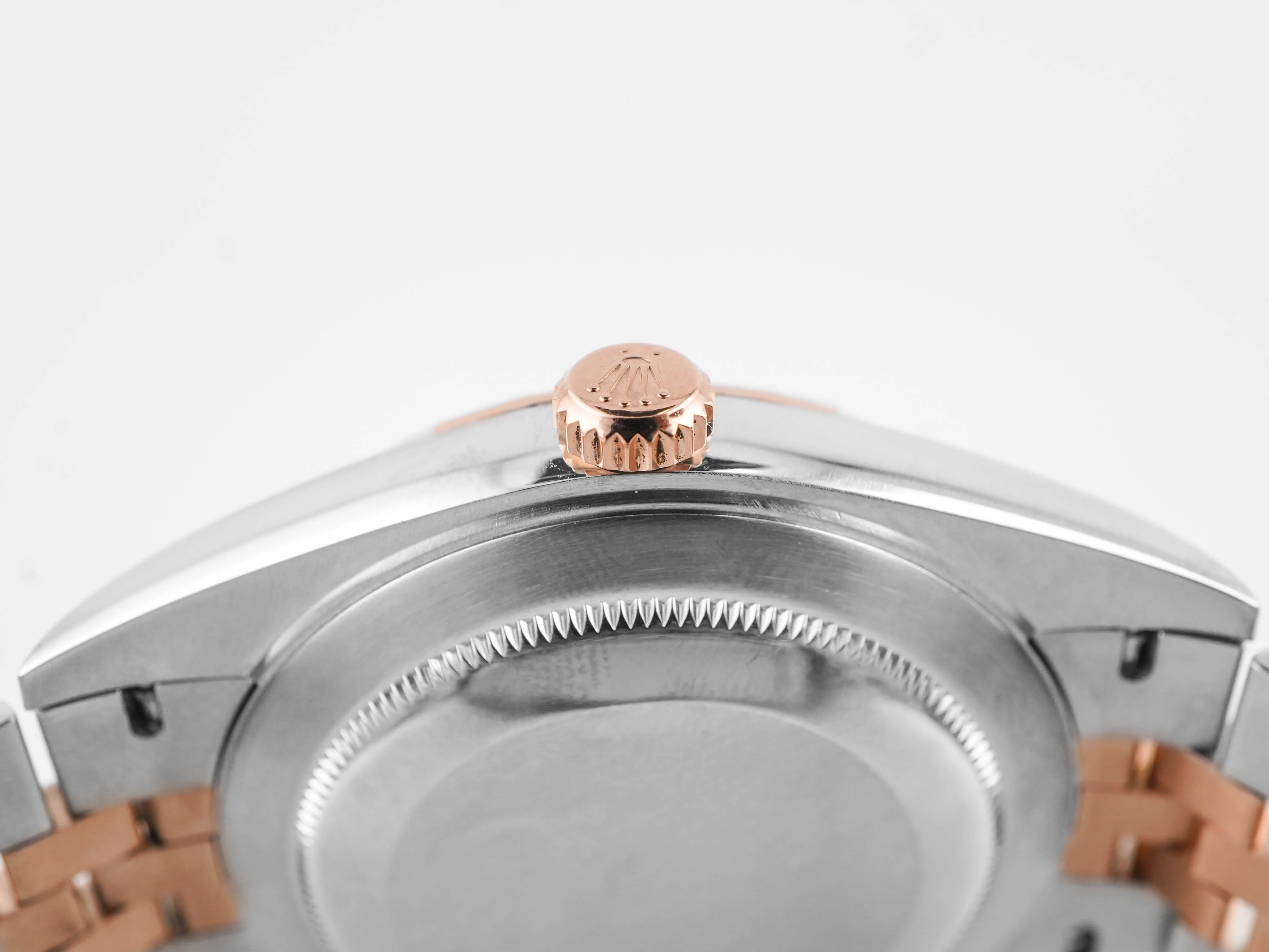 Rolex 126331 Datejust 41 mm 18K Rose Gold Sundust Dial Jubilee Bracelet Box and Papers 2020 - Image 8
