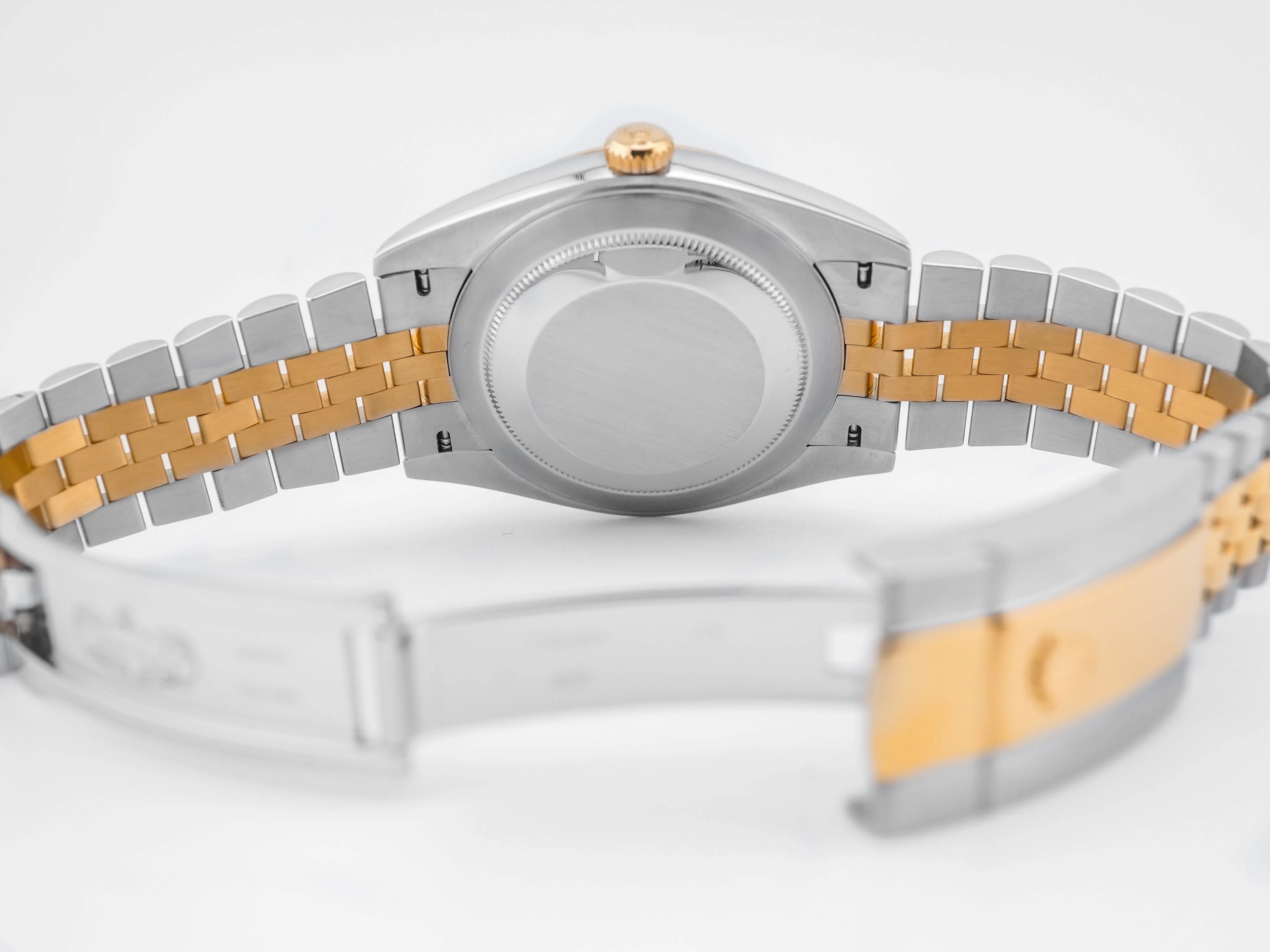 Rolex 126333 Datejust 41 mm Fluted Bezel Champagne Dial Jubilee Bracelet Box and Papers 2018 - Image 10
