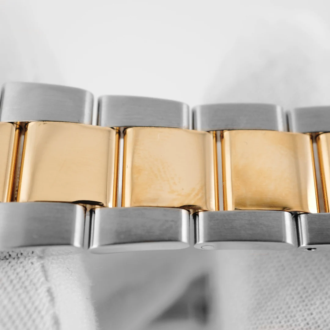 Rolex 126333 Datejust 41 mm Fluted Bezel Champagne Index Dial Oyster Bracelet Box and Papers 2016 - Image 6