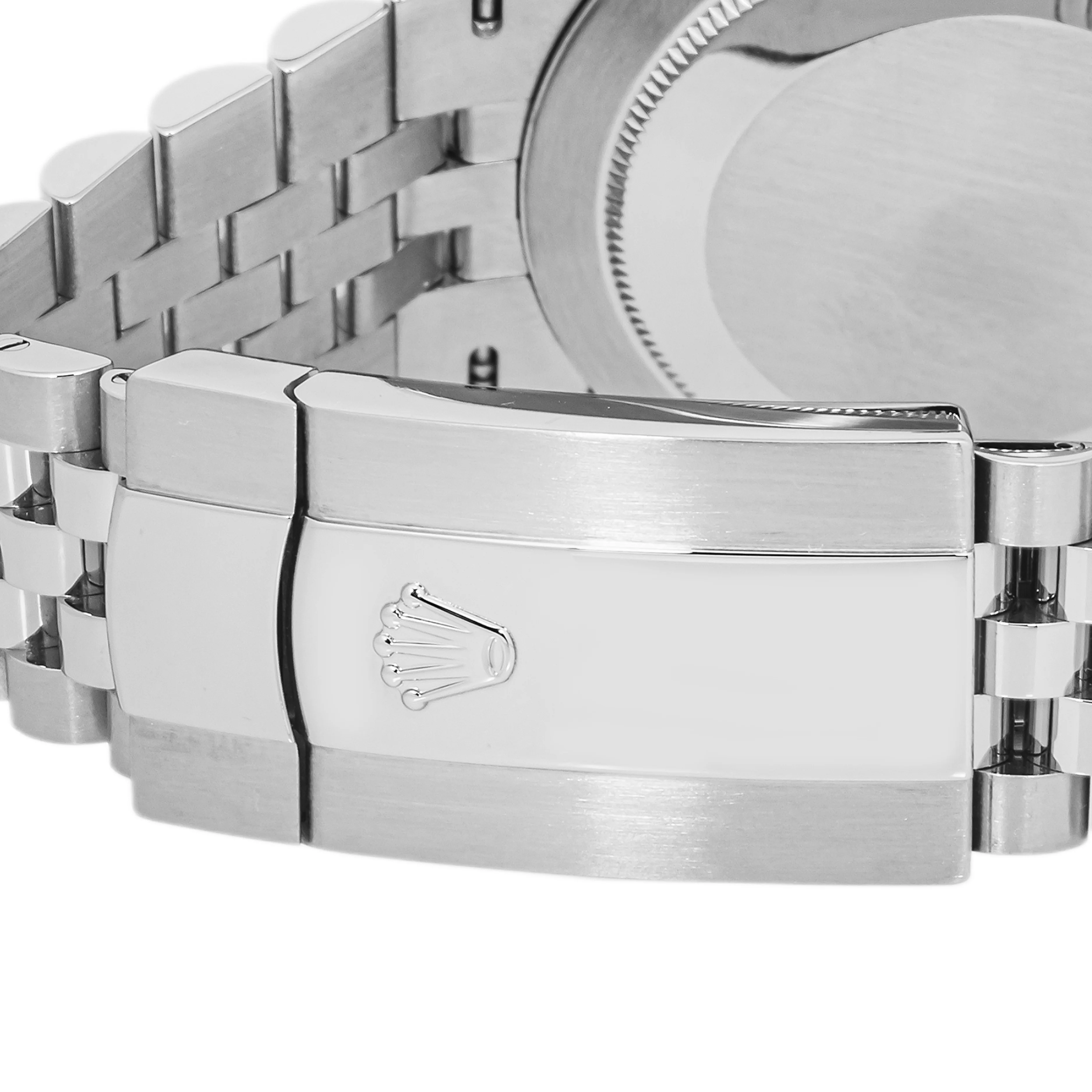 Rolex 126334 Datejust 41 mm Fluted Bezel Blue Diamond Dial Jubilee Bracelet Box and Papers 2019 - Image 5