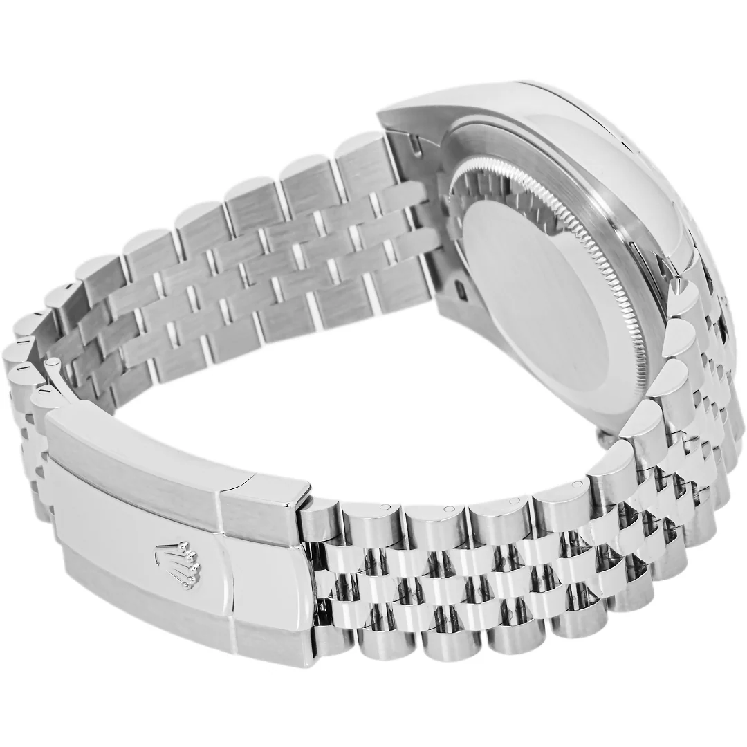Rolex 126334 Datejust 41 mm Fluted Bezel Blue Roman Dial Jubilee Bracelet Box and Papers 2025 - Image 7
