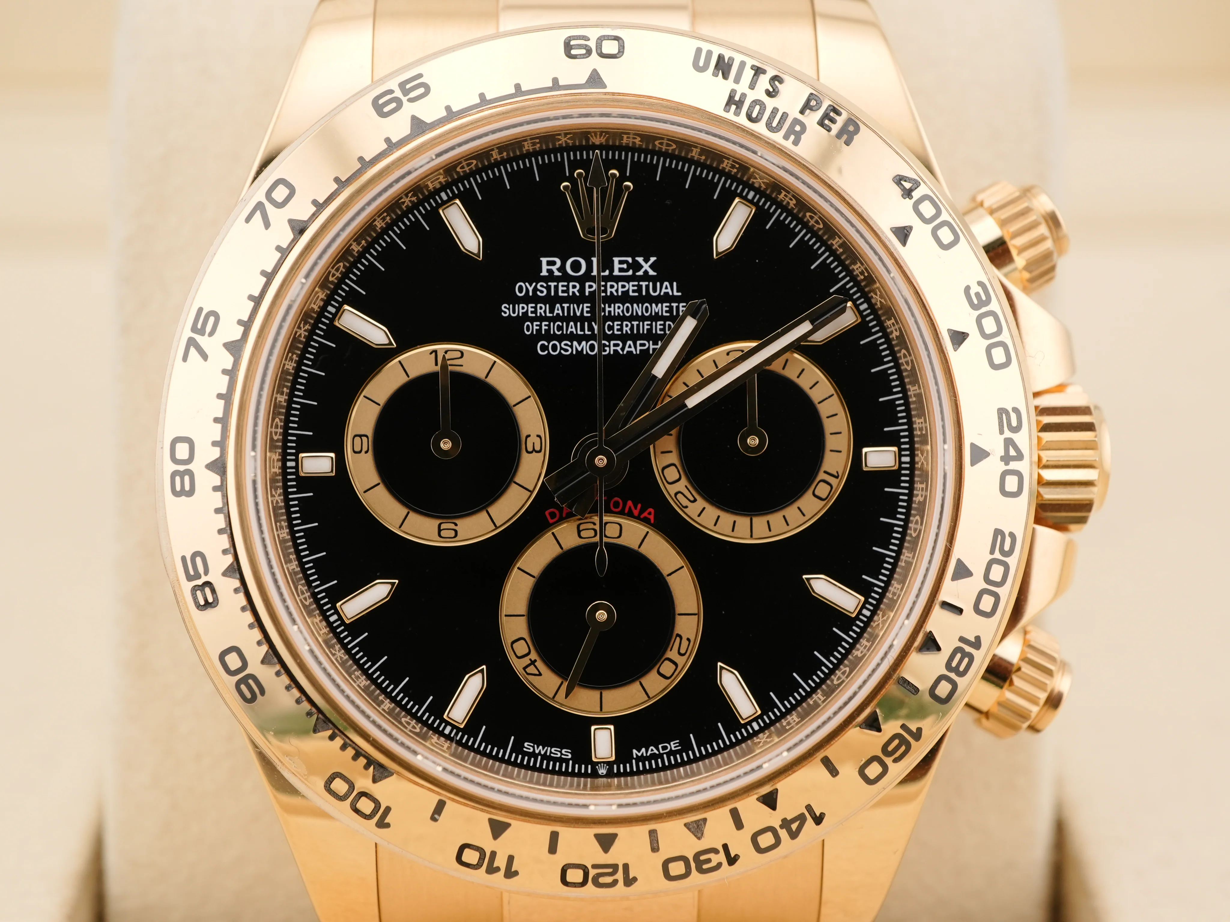 Rolex 126508 Cosmograph Daytona 40 mm 18K Yellow Gold Black Index Dial Box and Papers 2024 - Image 3