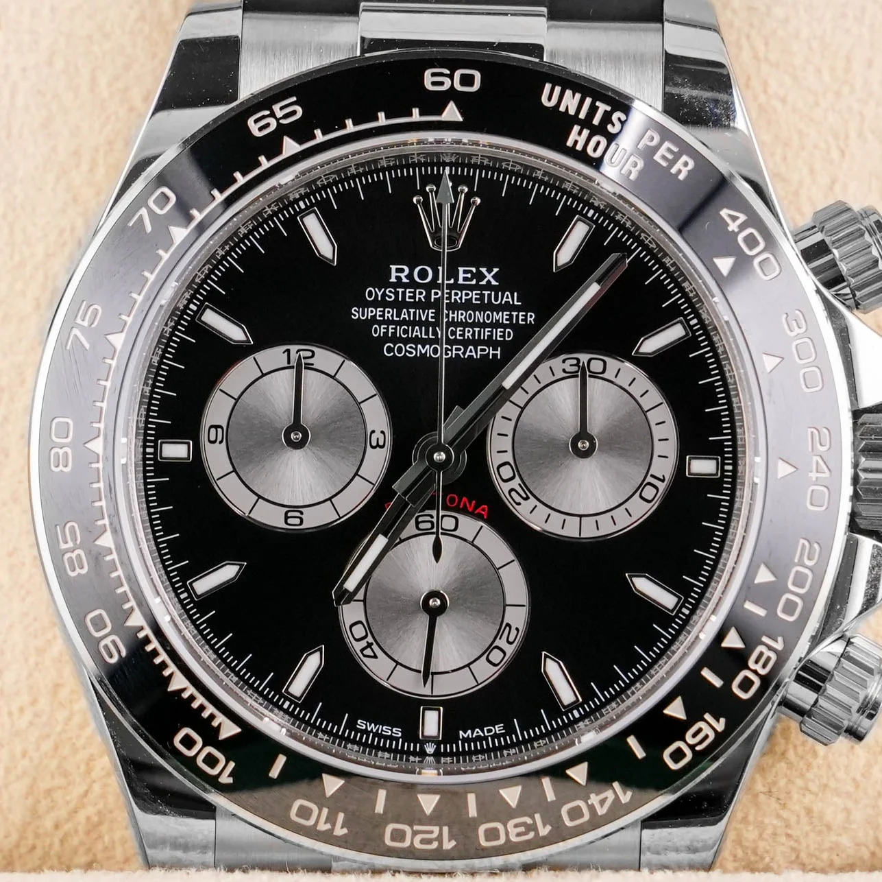 Rolex 126519LN Daytona 18K White Gold Black Index Dial Oysterflex Bracelet Box and Papers 2025 - Image 3