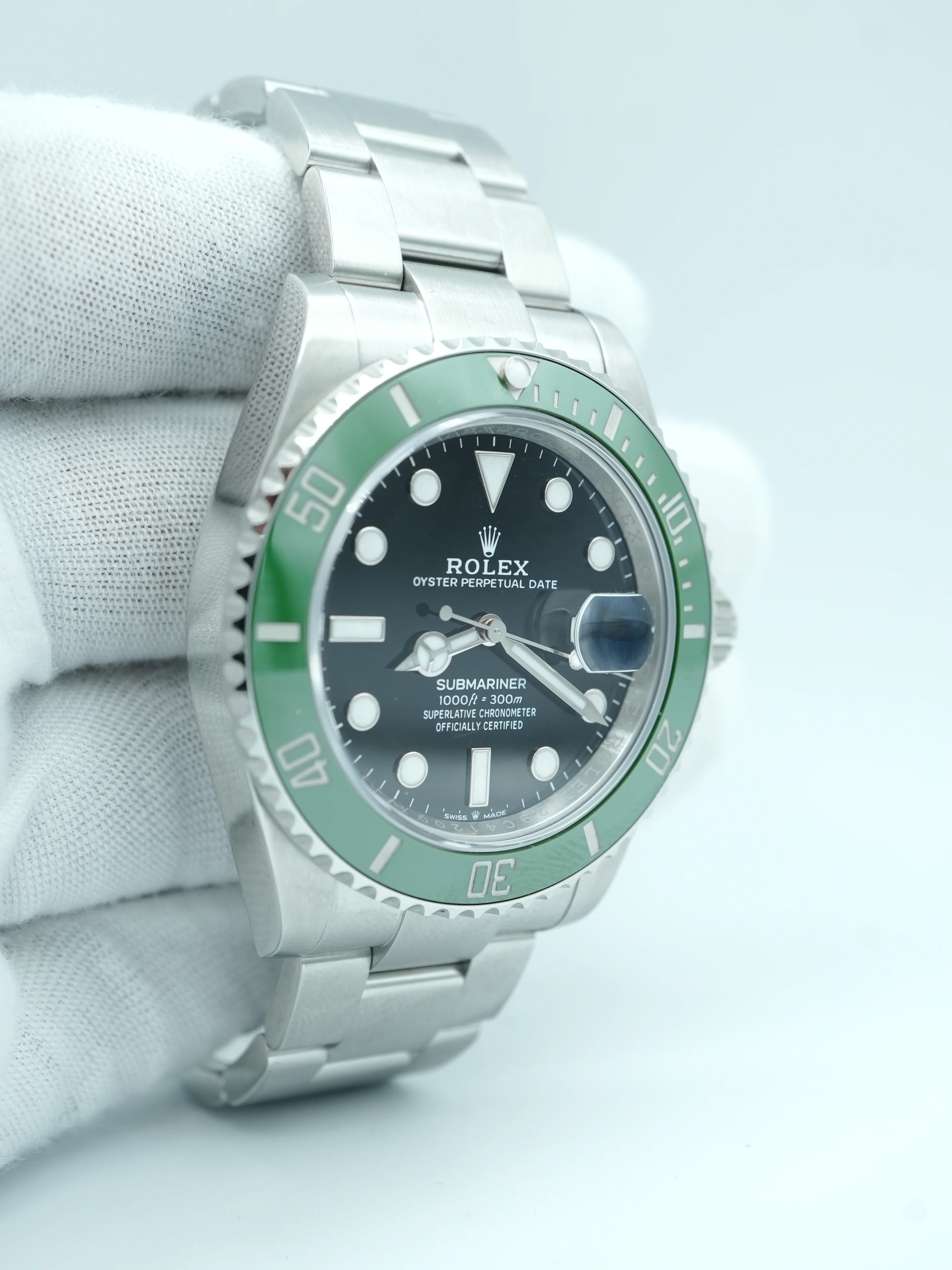 Rolex 126610LV Submariner Date 41 mm "Starbucks" Green Bezel Black Dial Box and Papers 2025 - Image 4