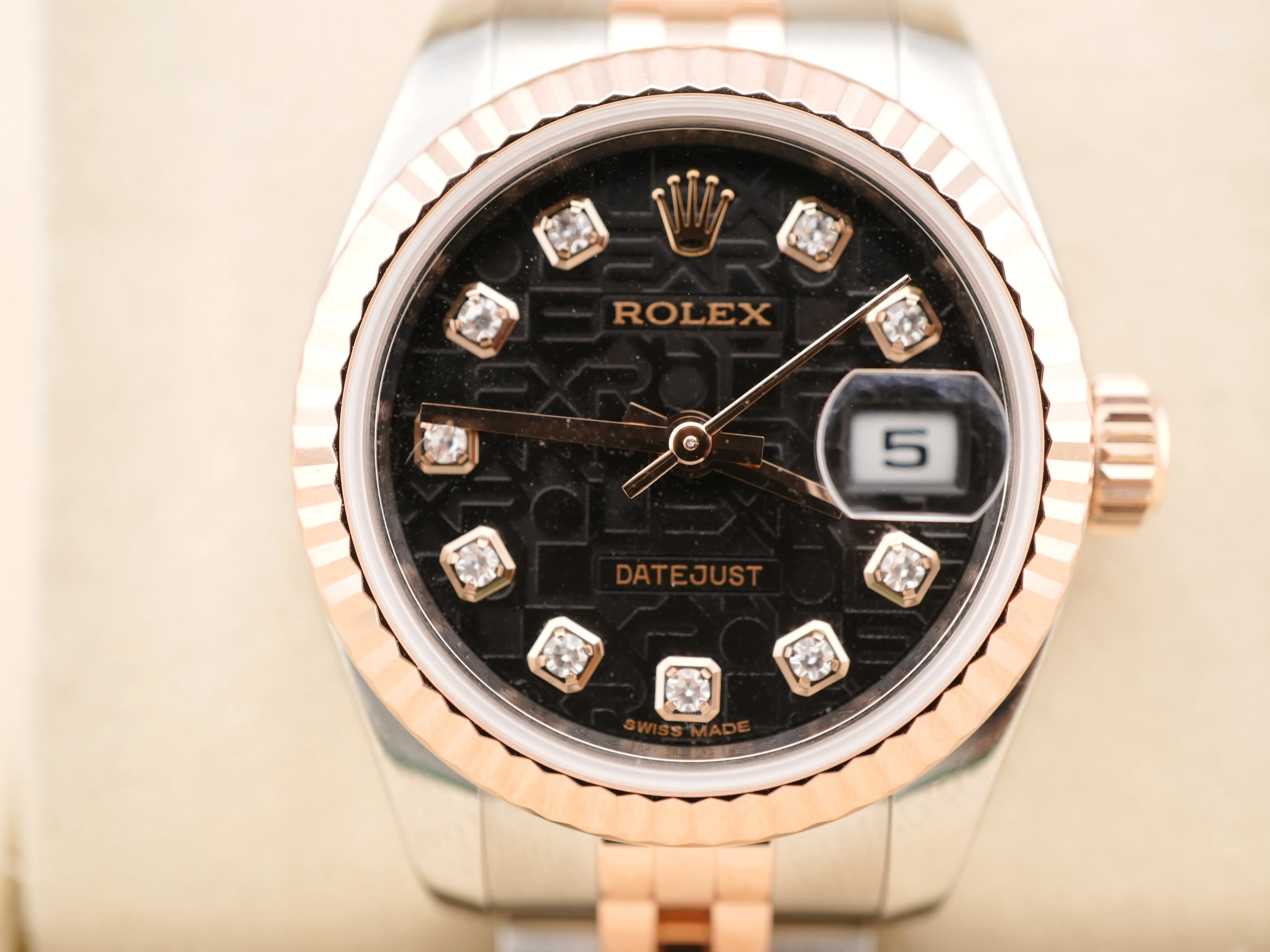 Rolex 179171 Lady-Datejust 26 mm Jubilee Black Diamond Dial Jubilee Bracelet Complete Set 2014 - Image 3