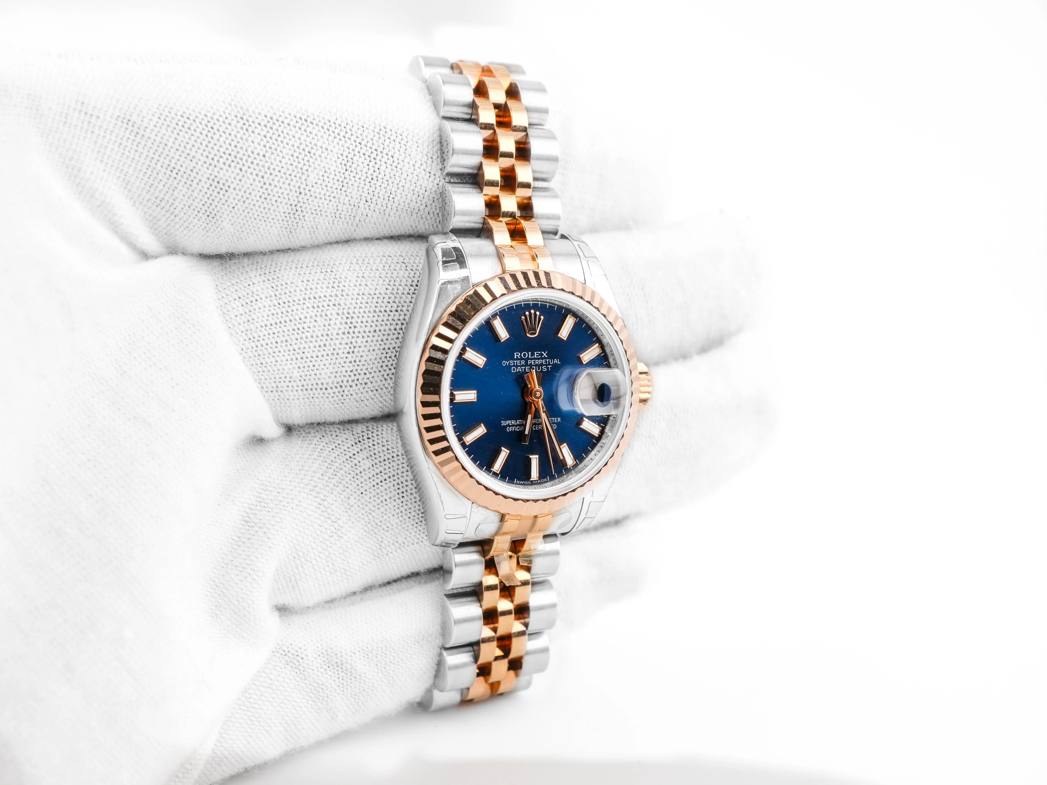 Rolex 179171 Lady-Datejust 26 mm Fluted Bezel Blue Dial Jubilee Bracelet Box and Papers 2010 - Image 4