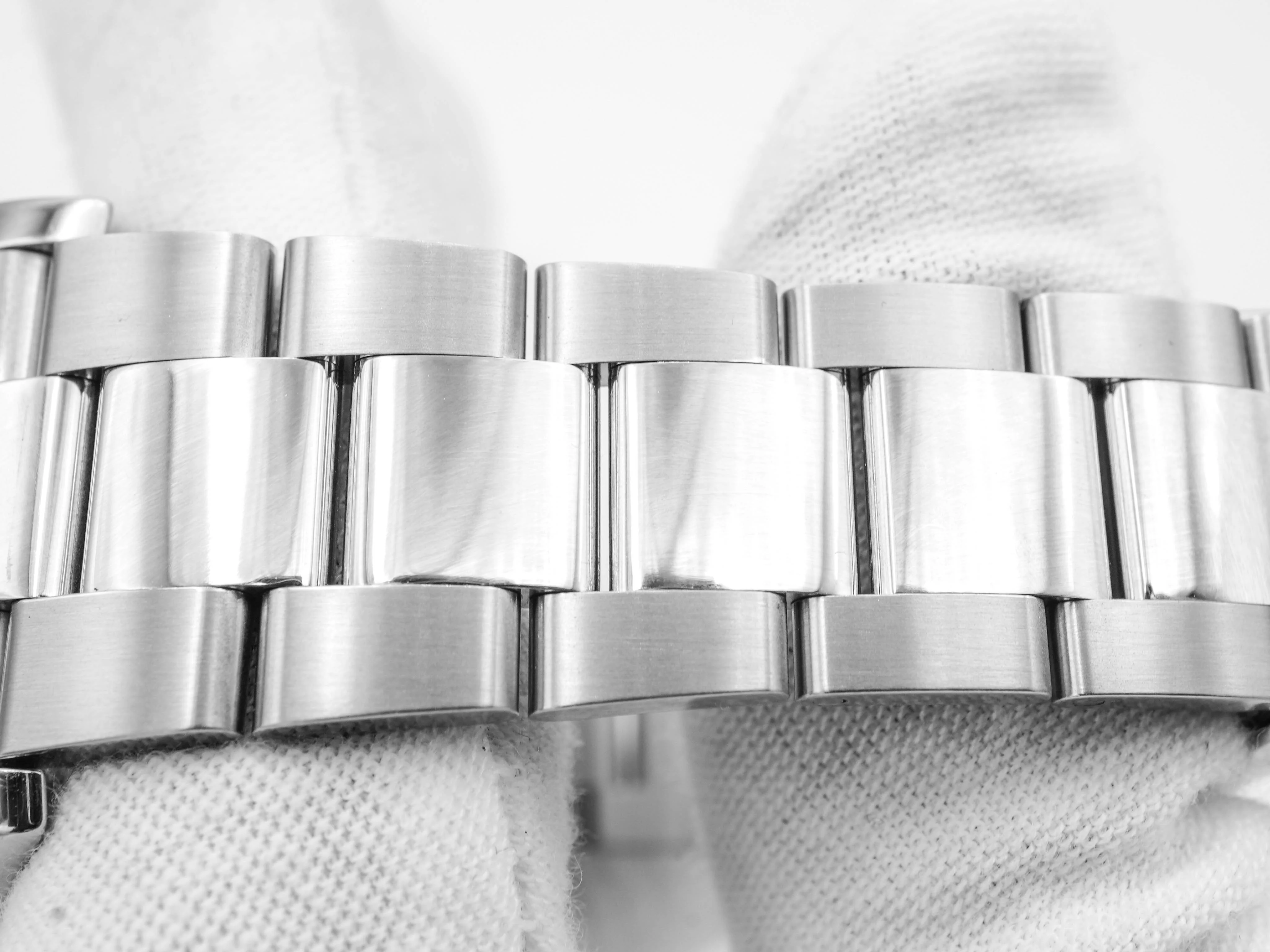 Rolex 326934 Sky-Dweller 42 mm Fluted Bezel Black Dial Oyster Bracelet Box and Papers 2019 - Image 6