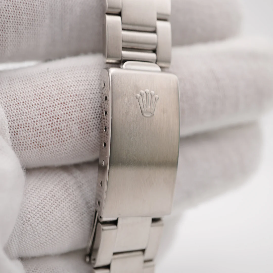 Rolex 6694 Oyster Date 34 mm Smooth Bezel White Index Dial Oyster Bracelet Stainless Steel 1962 - Image 3