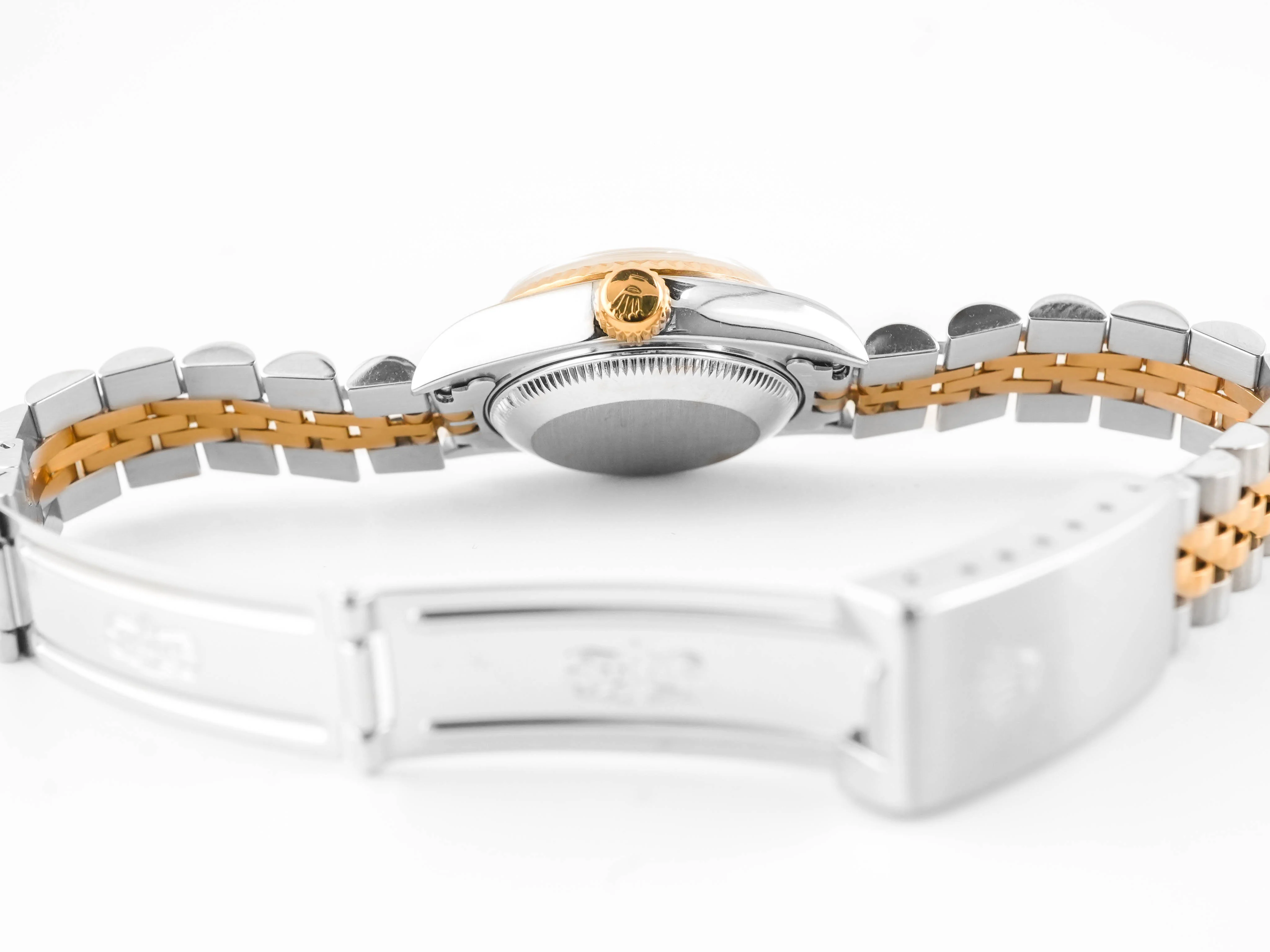 Rolex 69173 Lady-Datejust 26 mm Champagne Linen Stick Dial Jubilee Bracelet Box and Papers 1997 - Image 9