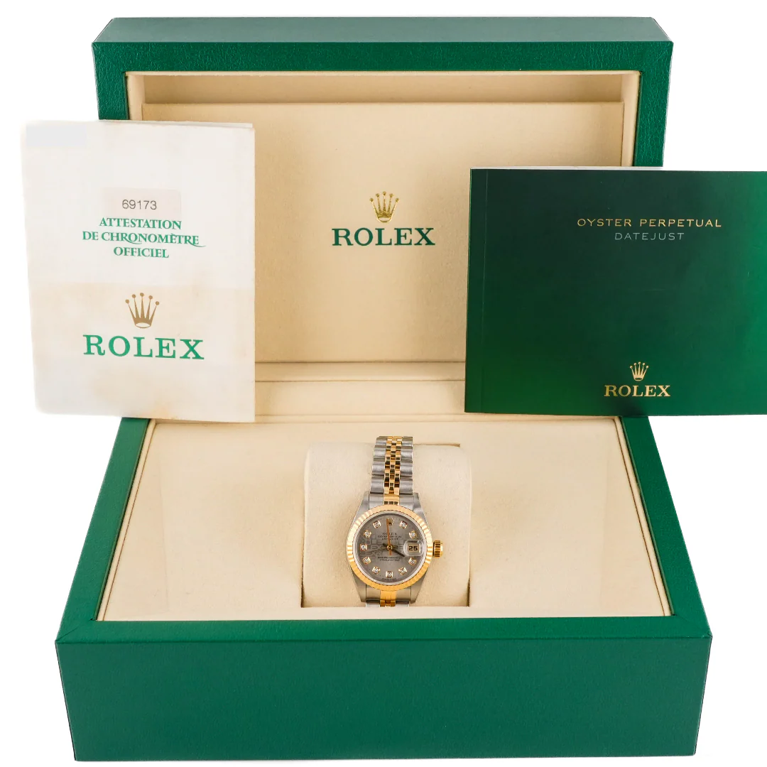 Rolex 69173 Lady-Datejust 26 mm Silver Jubilee Diamond Dial Jubilee Bracelet Box and Papers 1998 - Image 2