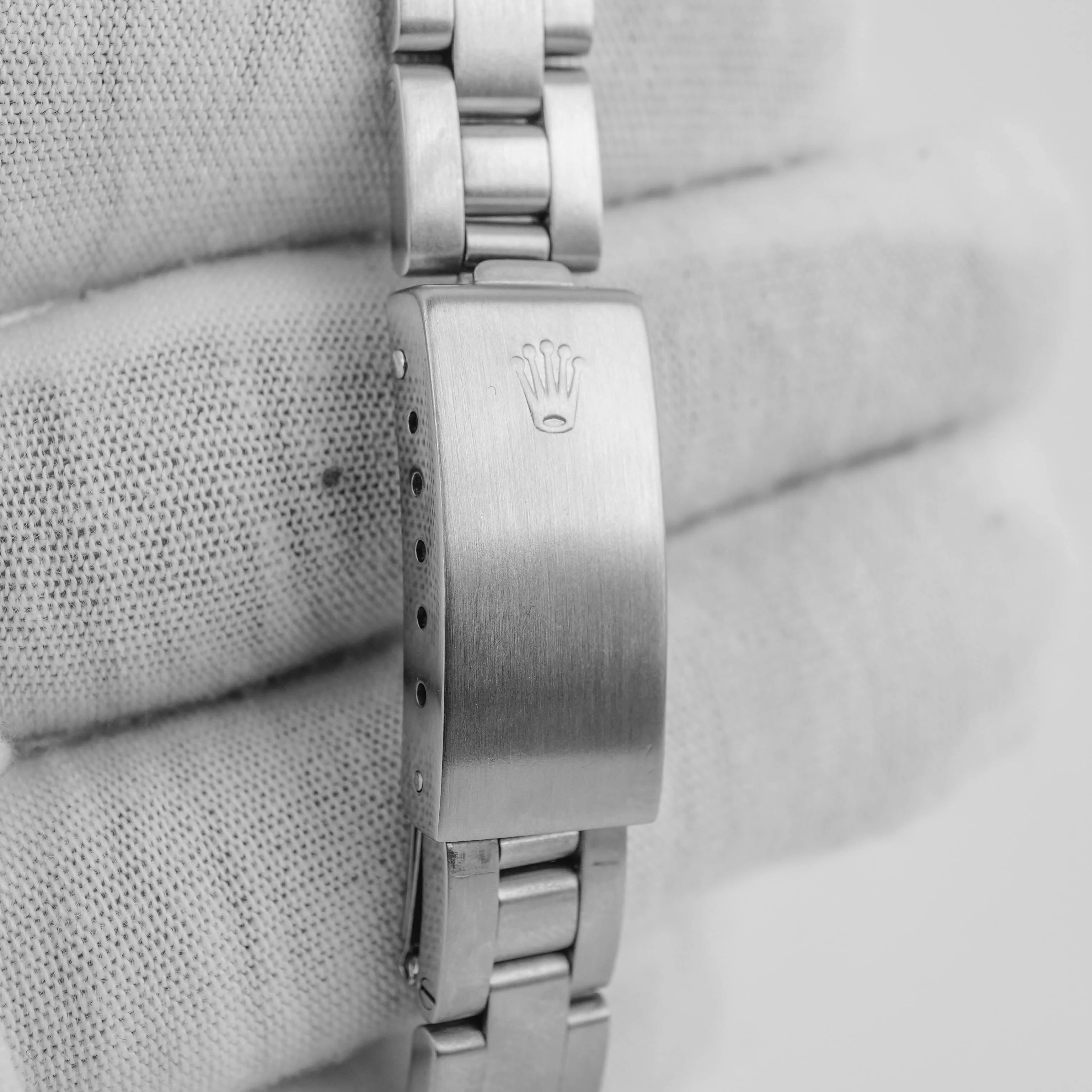 Rolex 69174 Lady-Datejust 26 mm 18K White Gold Silver Dial Oyster Bracelet Box and Papers 1984 - Image 5
