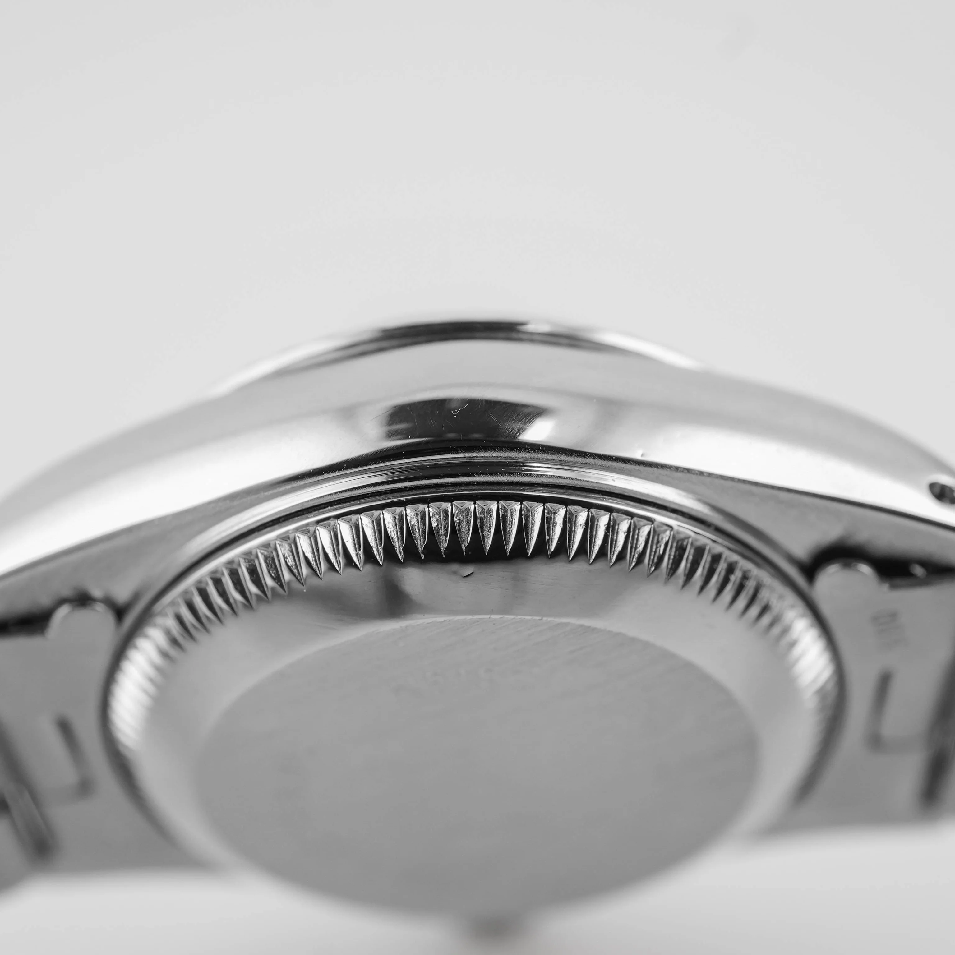 Rolex 69174 Lady-Datejust 26 mm 18K White Gold Silver Dial Oyster Bracelet Box and Papers 1984 - Image 9