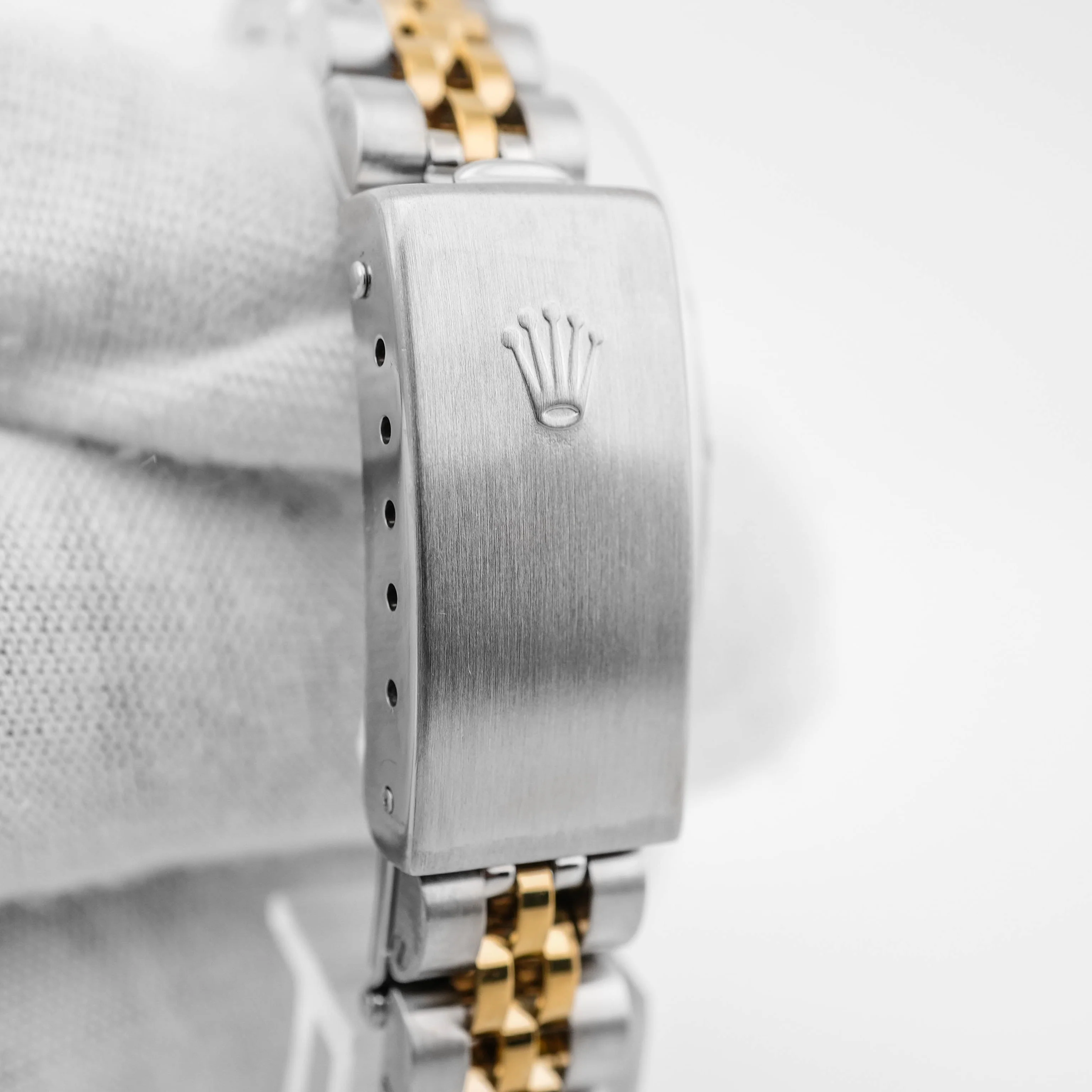 Rolex 79173 Lady-Datejust 26 mm Champagne Diamond Dial Jubilee Bracelet Box and Papers 1999 - Image 5